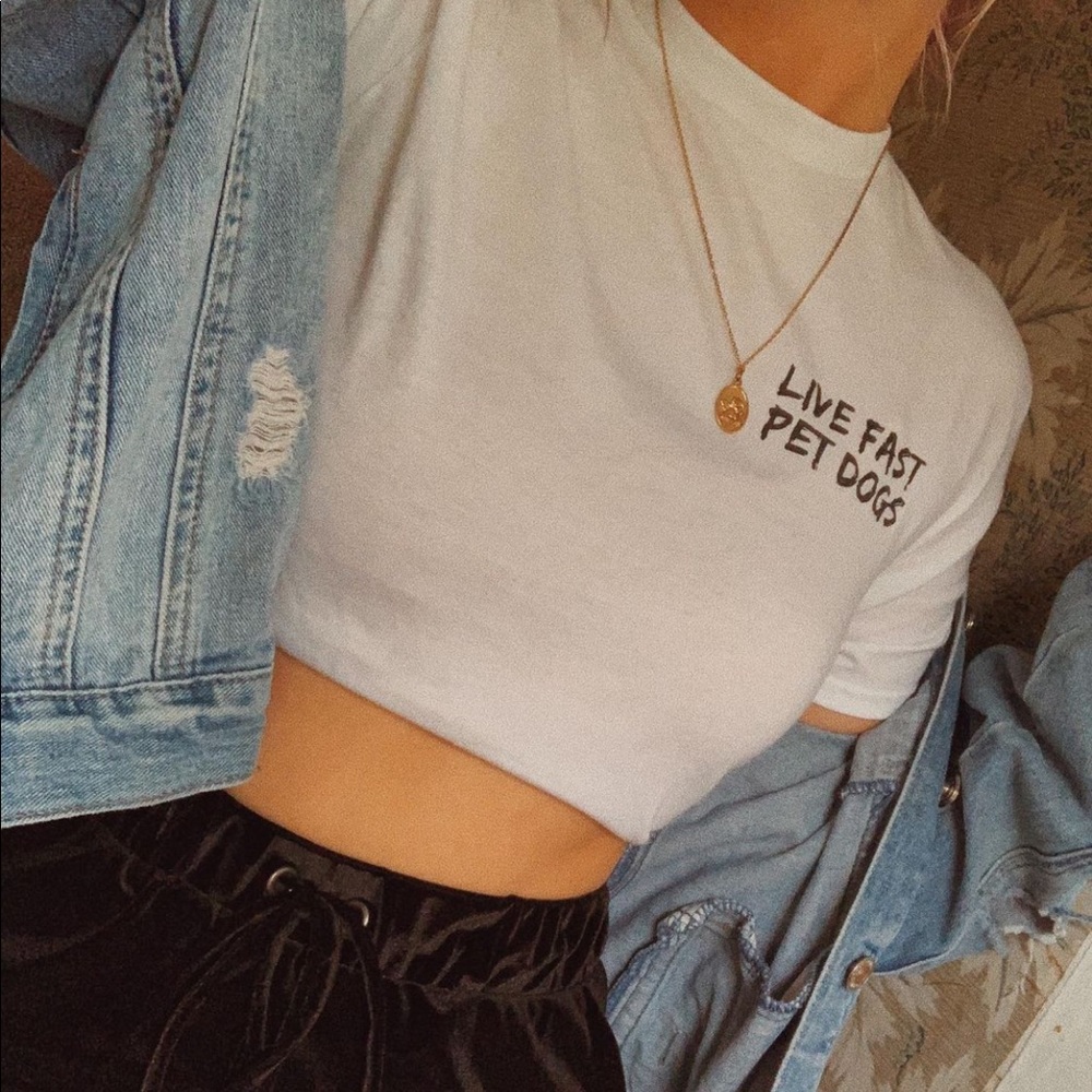 Tee shirt